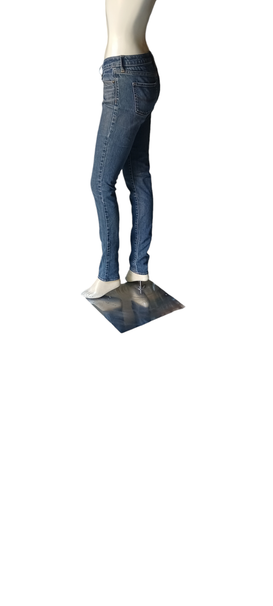 Sku 10422 PRE-OWNED.....Bullhead Skinny Jeans Size 3L