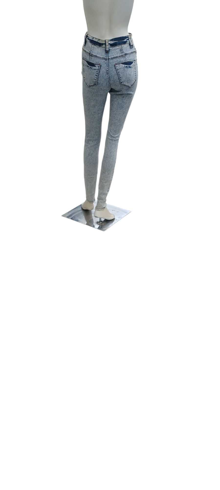 Sku 43397 PRE-OWNED....Cello Skinny Jeans Size 3