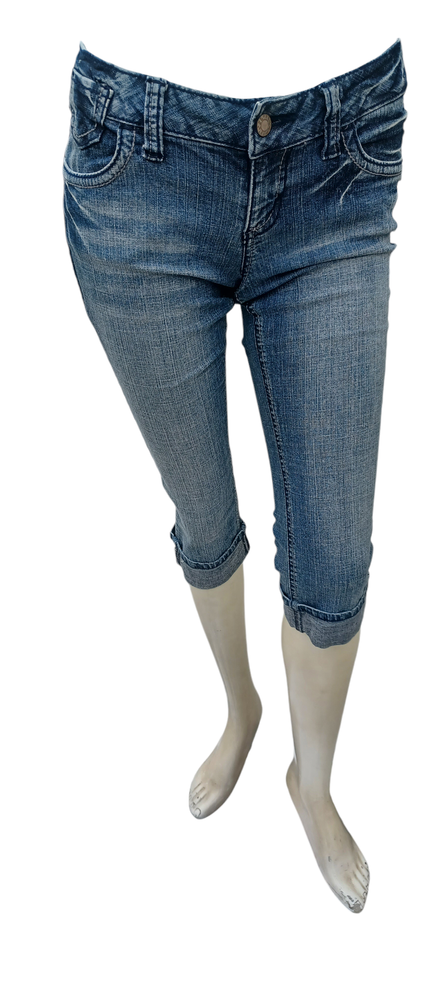 Sku 10027 PRE-OWNED....SO Crop Jeans Size 3