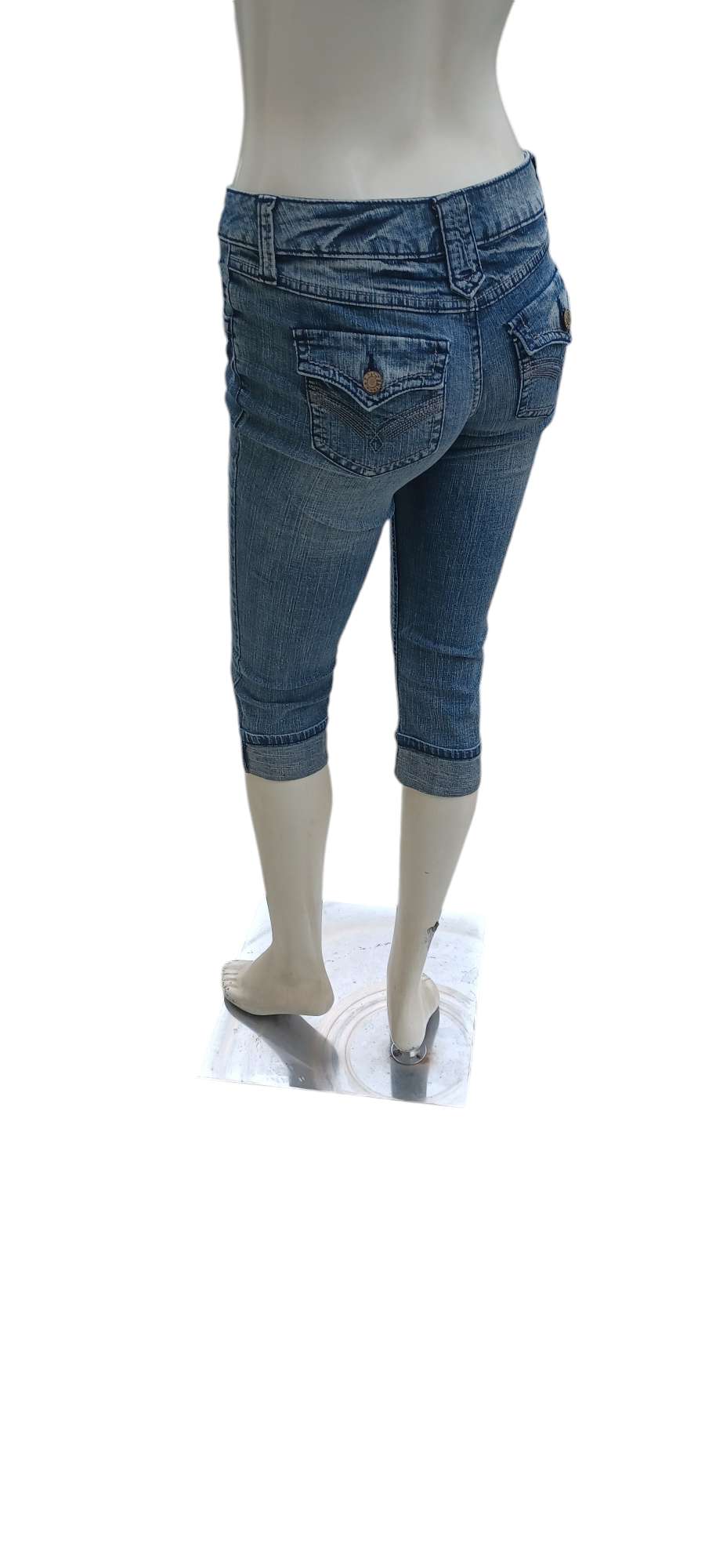 Sku 10027 PRE-OWNED....SO Crop Jeans Size 3