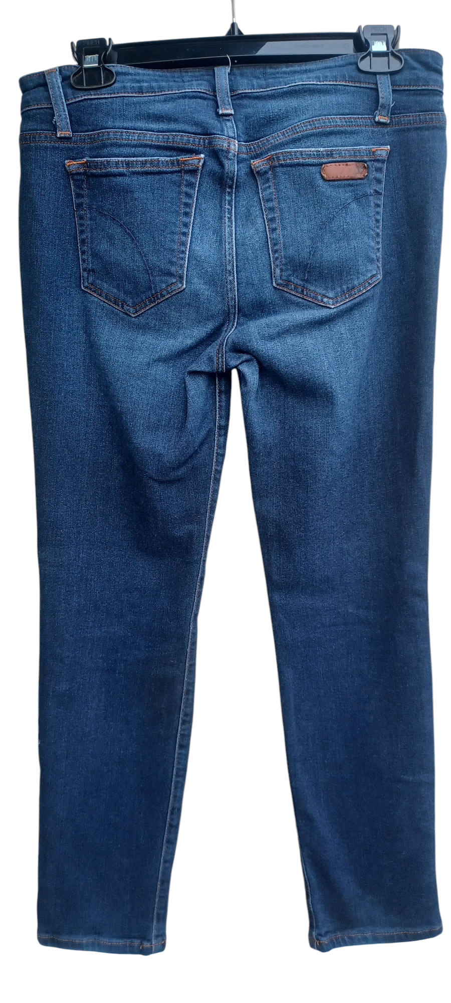 4188...Preowned Joe's Skinny Jeans Size W 28