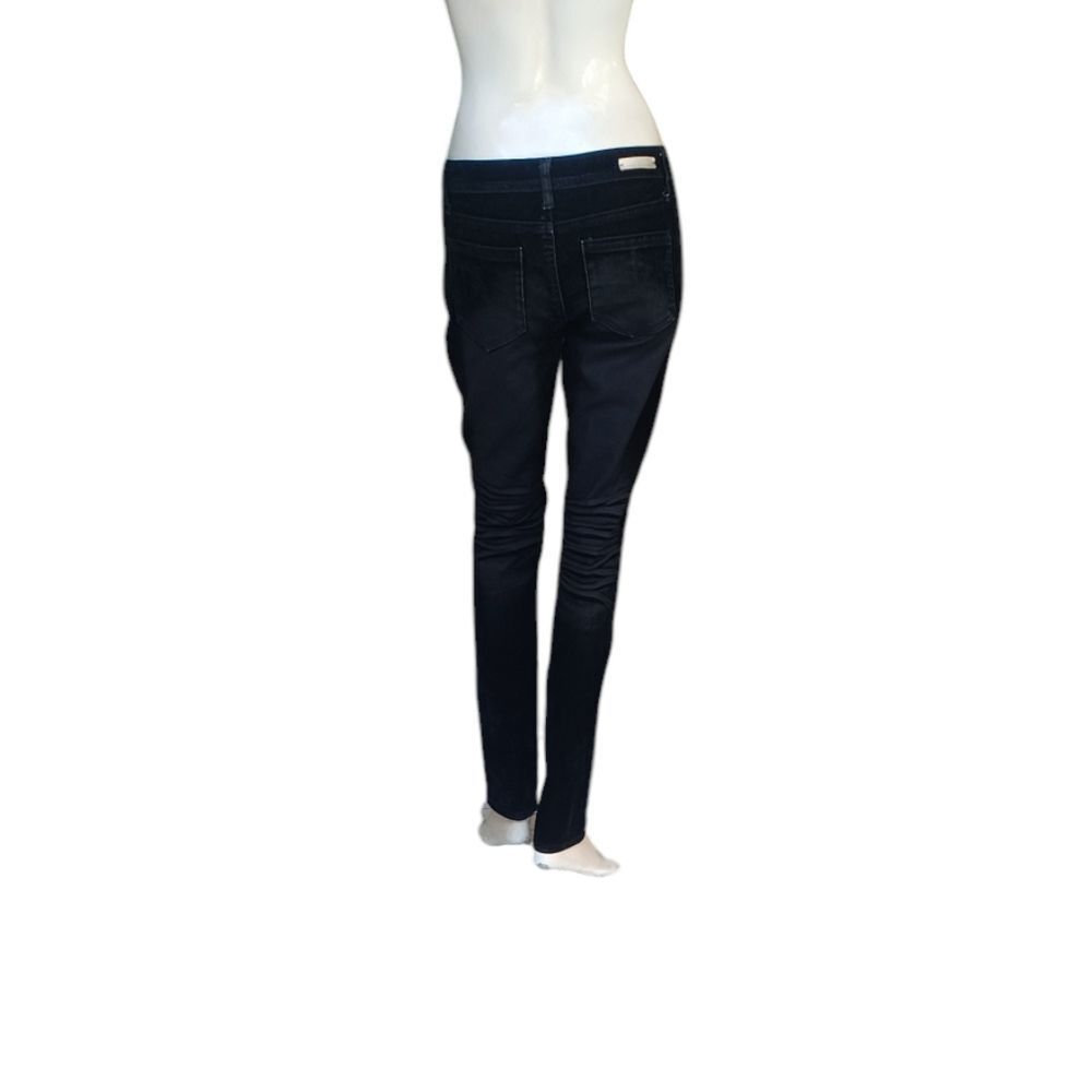 8125....Almost Famous Premium Skinny Jeans Size 7