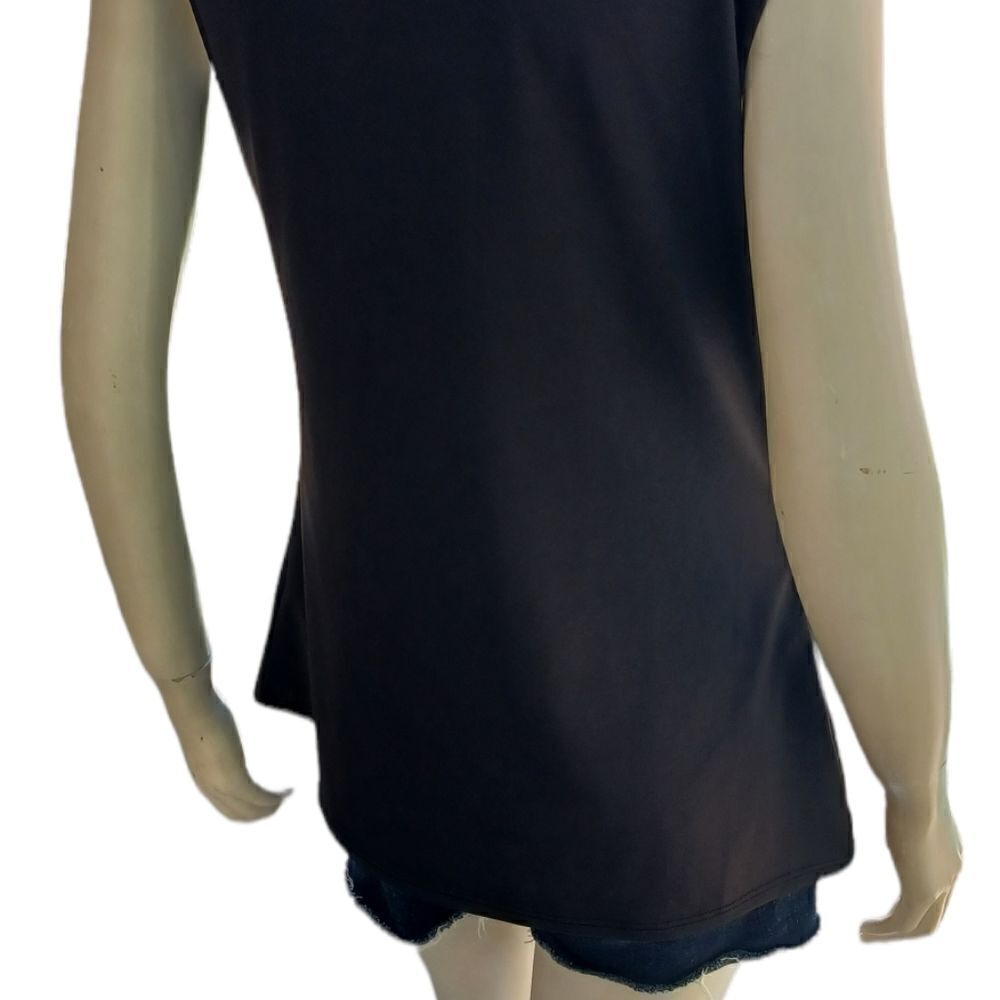 611233...Black Sleeveless Top Size Medium