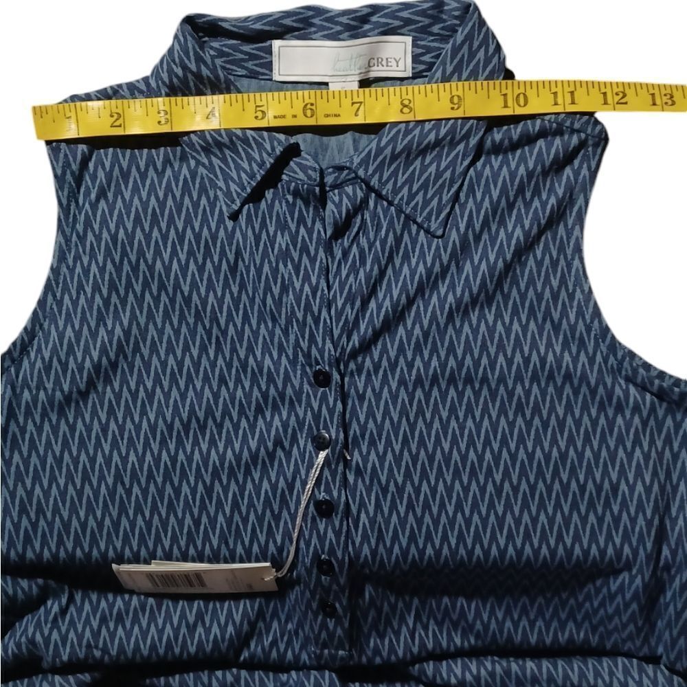 610733...Heather Grey Sleeveless Top Size Small