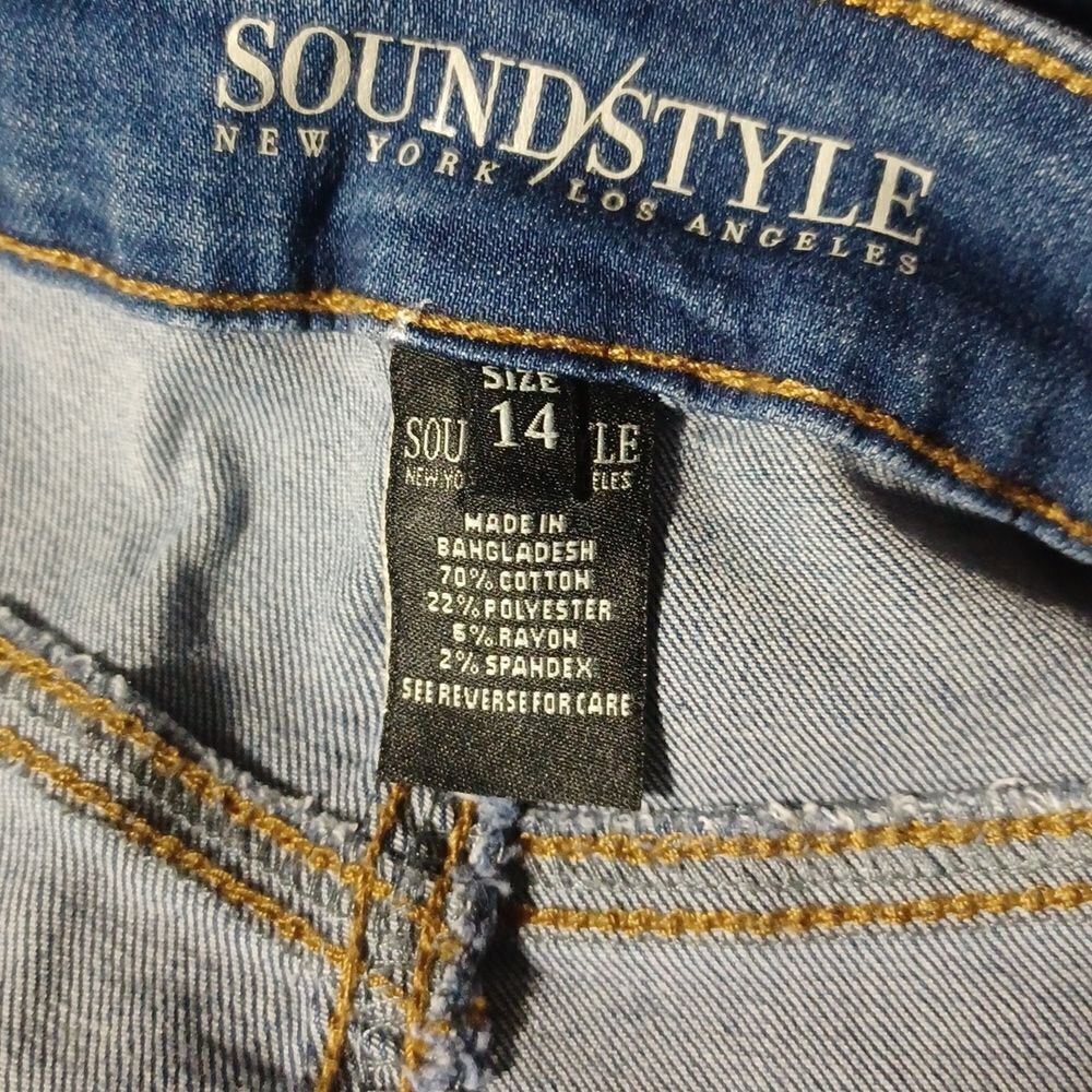 61877....Sound/Style Ankle Crop Jeans Size 14