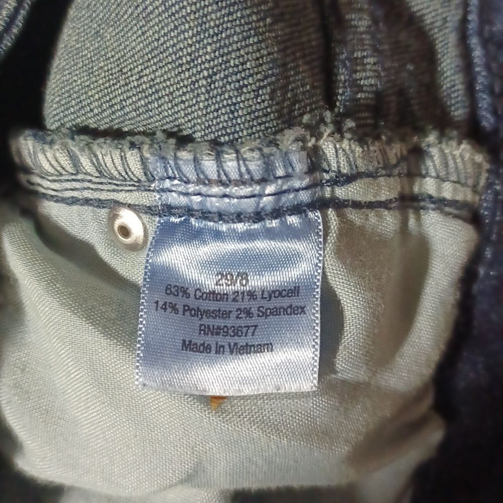 628614...a.n.a. Denim Jegging Size 29/8, 8" Rise