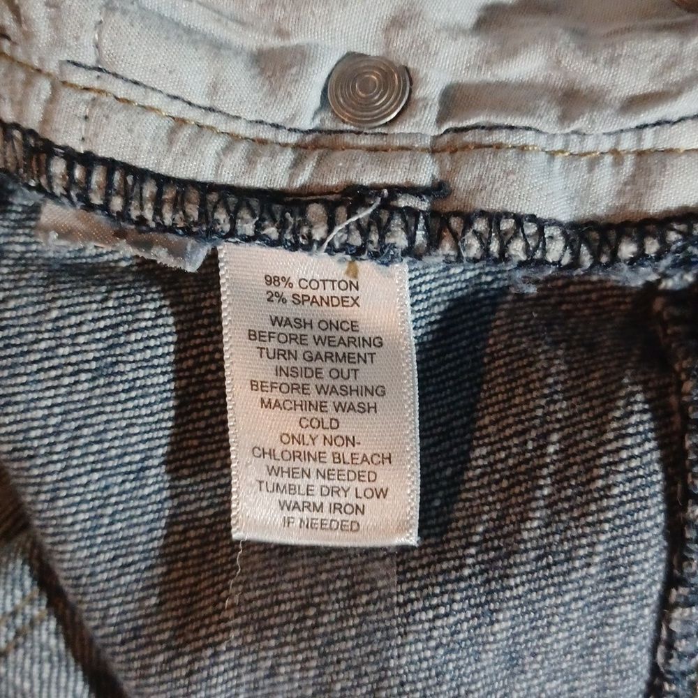631220..Ann Taylor Loft Straight leg Jeans Size 4, 30" Waist 27" Inseam 7" Rise