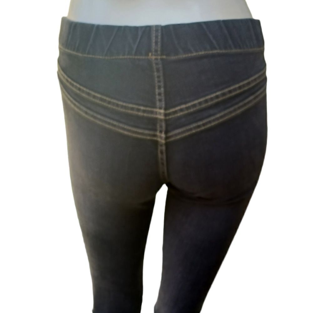 635337.....Cello Skinny PullUp Jeans Size Small