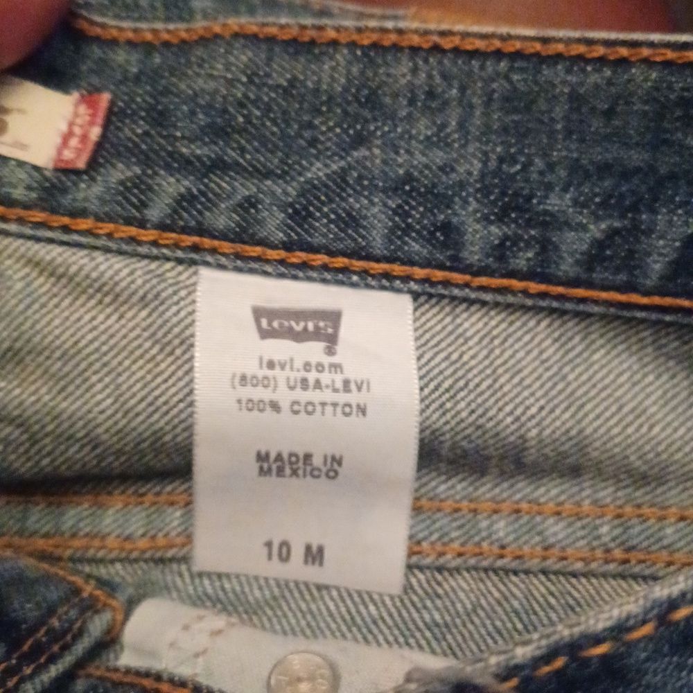527137.....Levi Strauss 515 Bootcut Jeans Size 10M