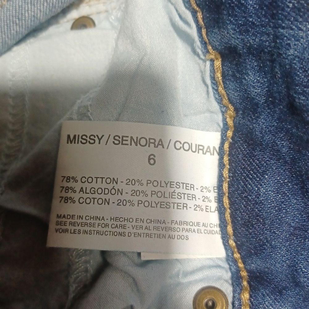 643922..Anne Klein Skinny Jeans Size Missy 6