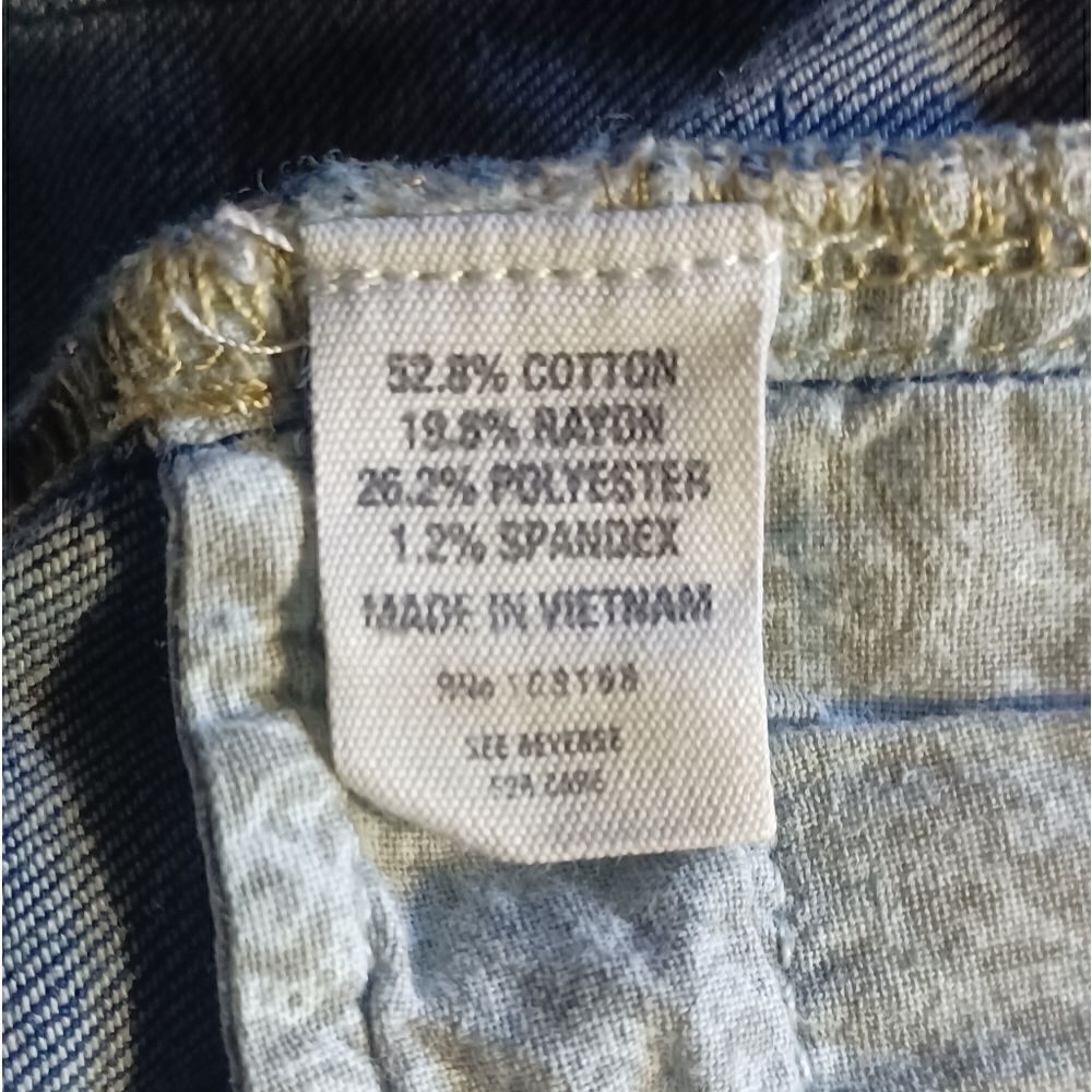 693223.....RSQ Melrose Cuff Ankle Jeans Size 13, W32" 28"Inseam 9"Rise
