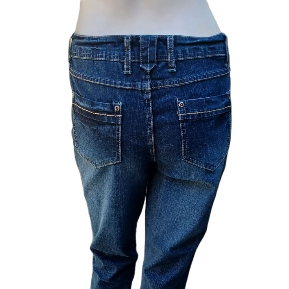 42161..Women's SO Crop Jeans Size 34" Waist,