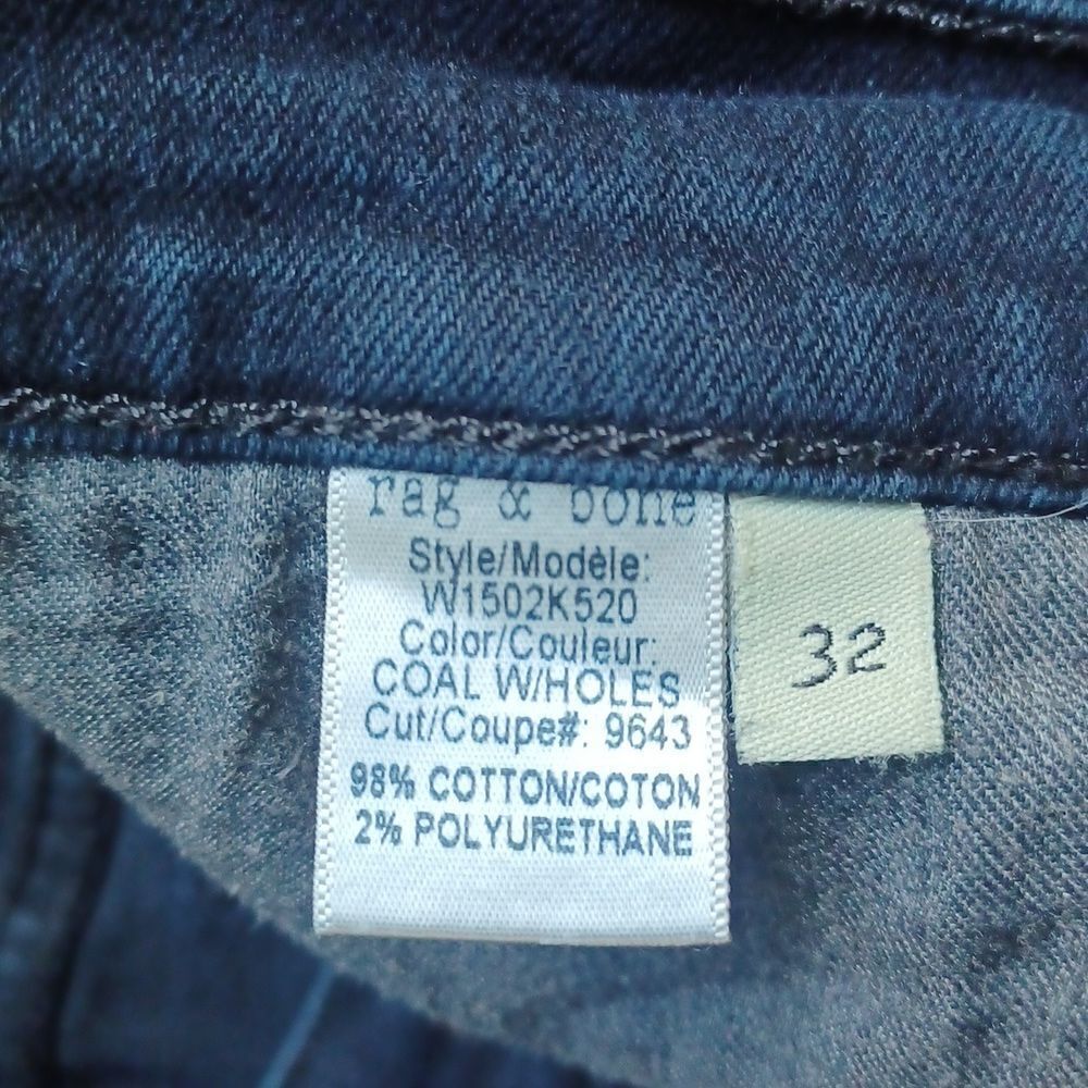 666243....Rag & Bone Skinny Jeans Size 32, 29"Inseam 9"Rise