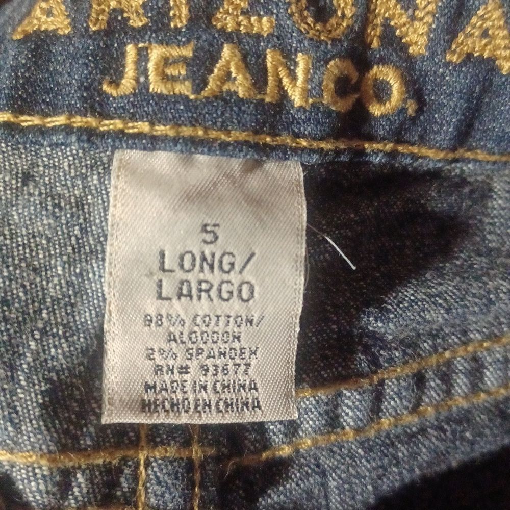 124319...Arizona Jeans Co. Jeans Size 5 Long, W28" 31"Inseam 7"Rise