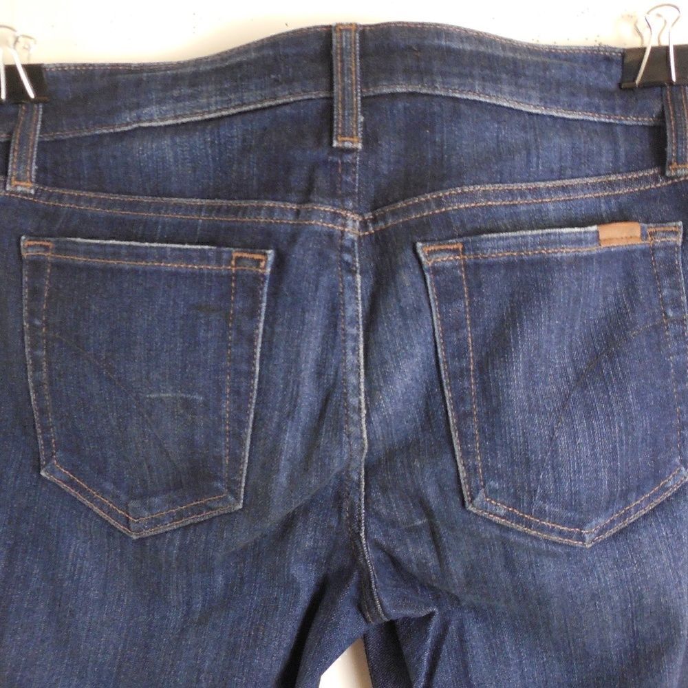 50926......Joe's Skinny Jeans Size W28 24"Inseam 8 1/2"Rise