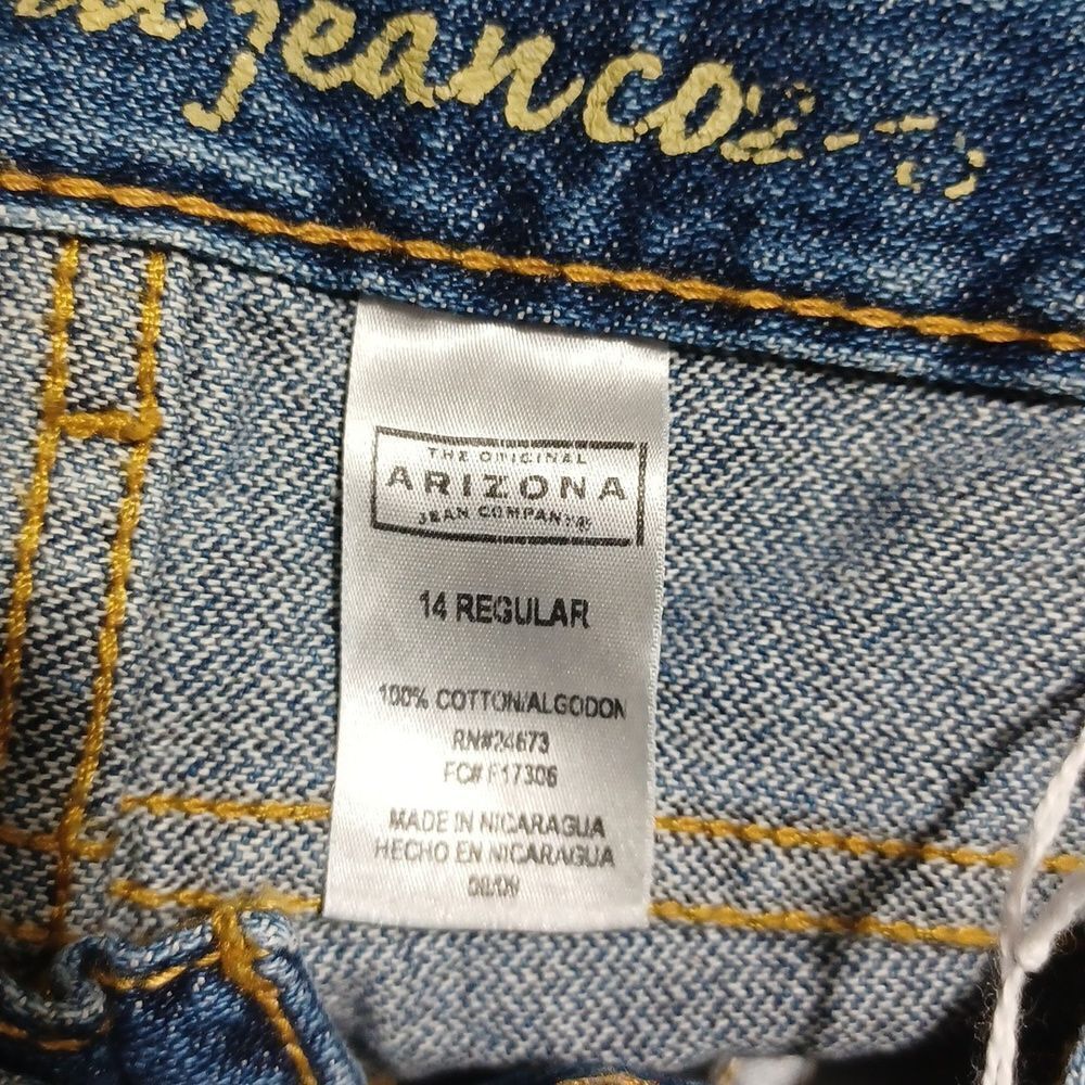 516316...Arizona Bootcut Jeans Size 14R Juniors, W26" 28"Inseam 8"Rise