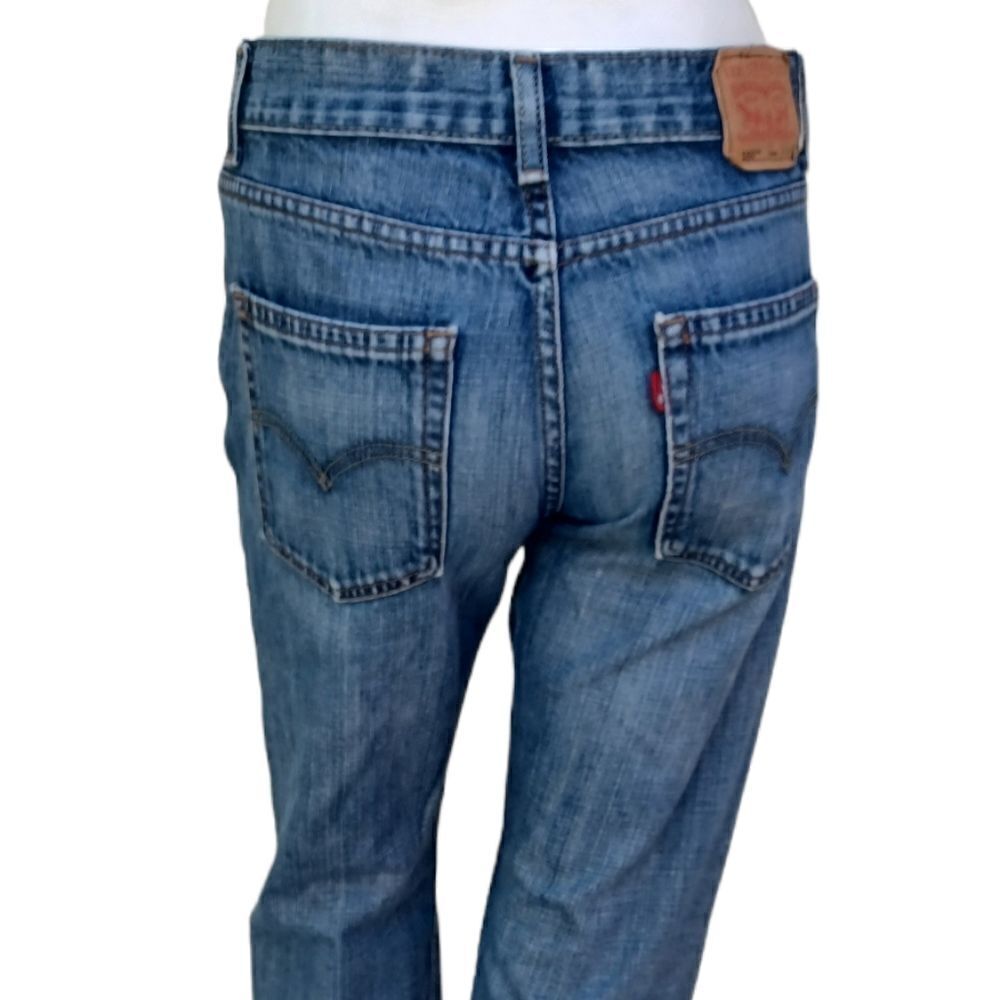 427913...Levis 550 Straight leg Junior Size 14 Reg