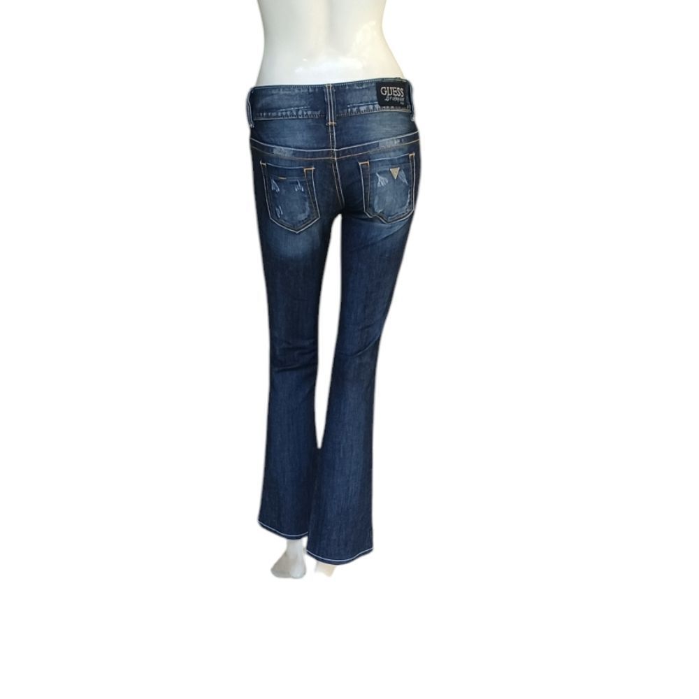 8100....Guess Jeans Daredevil Bootcut Size 26, 28" Inseam 6" Rise
