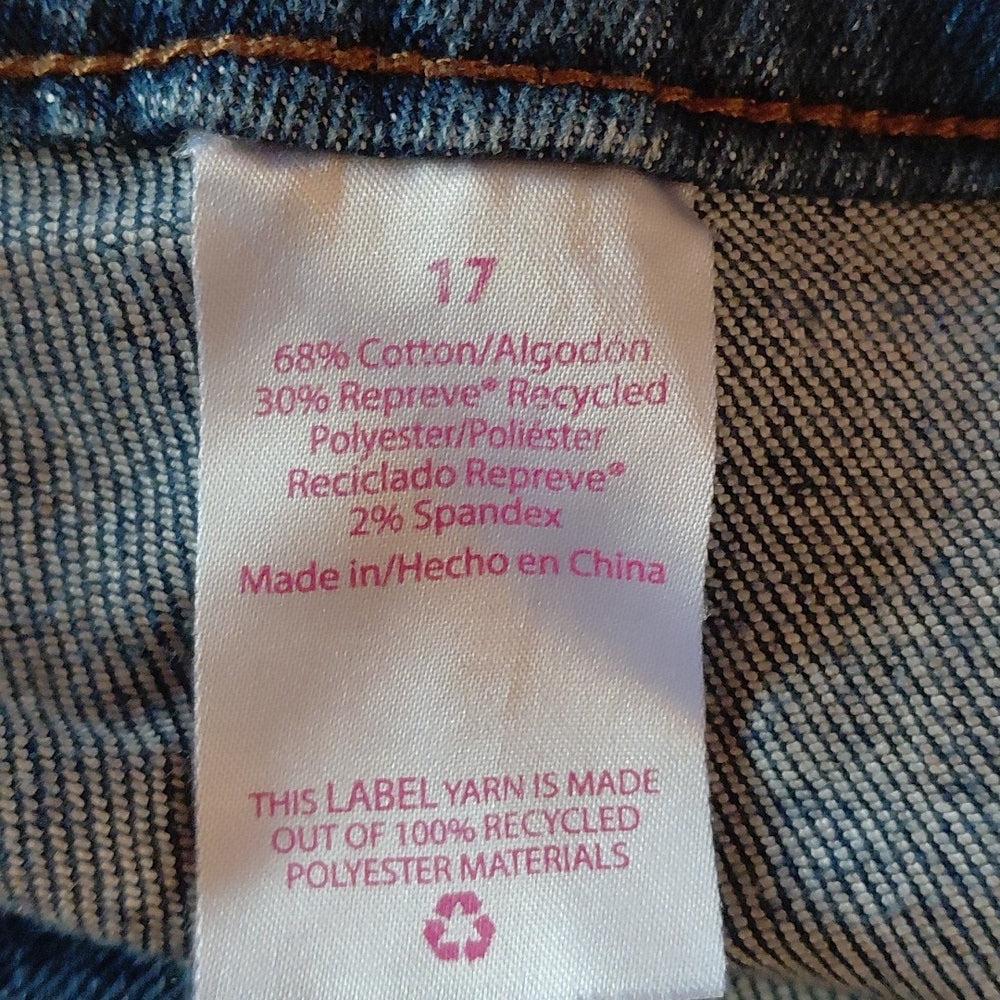 90014...NOBO High Rise Skinny Jeans Size 17, 32" Waist 23" Inseam, 12" Rise