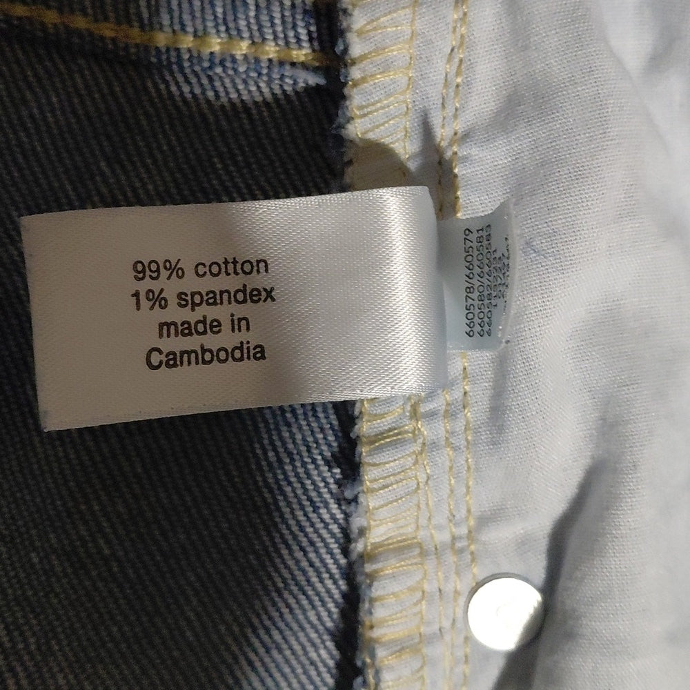 90026....Lane Bryant Straight Ankle Jeans Size 14, 32" Waist 24" Inseam 10" Rise