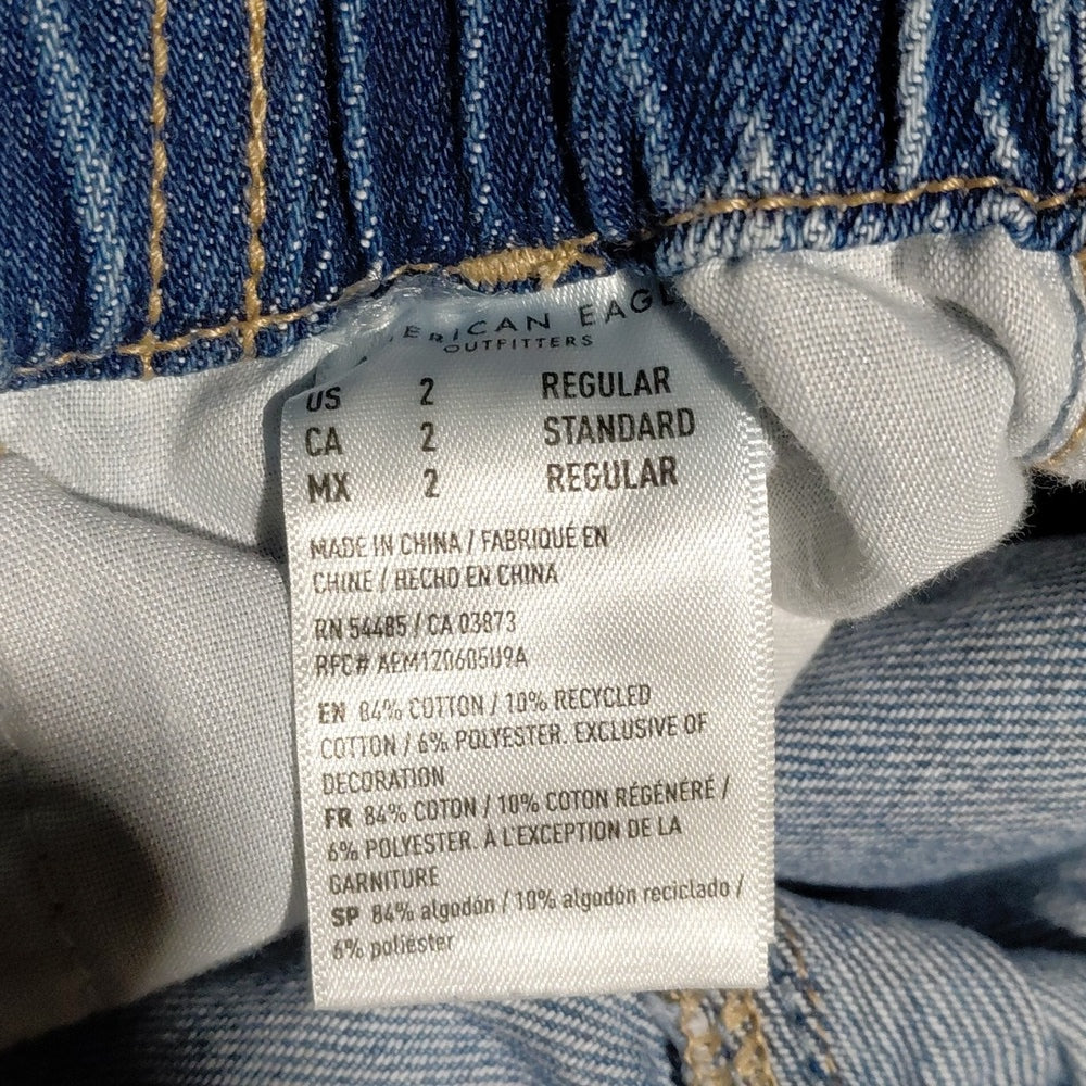 657234...American Eagle Straight Leg Jeans Size 2, W24", 29" Inseam 11" Rise