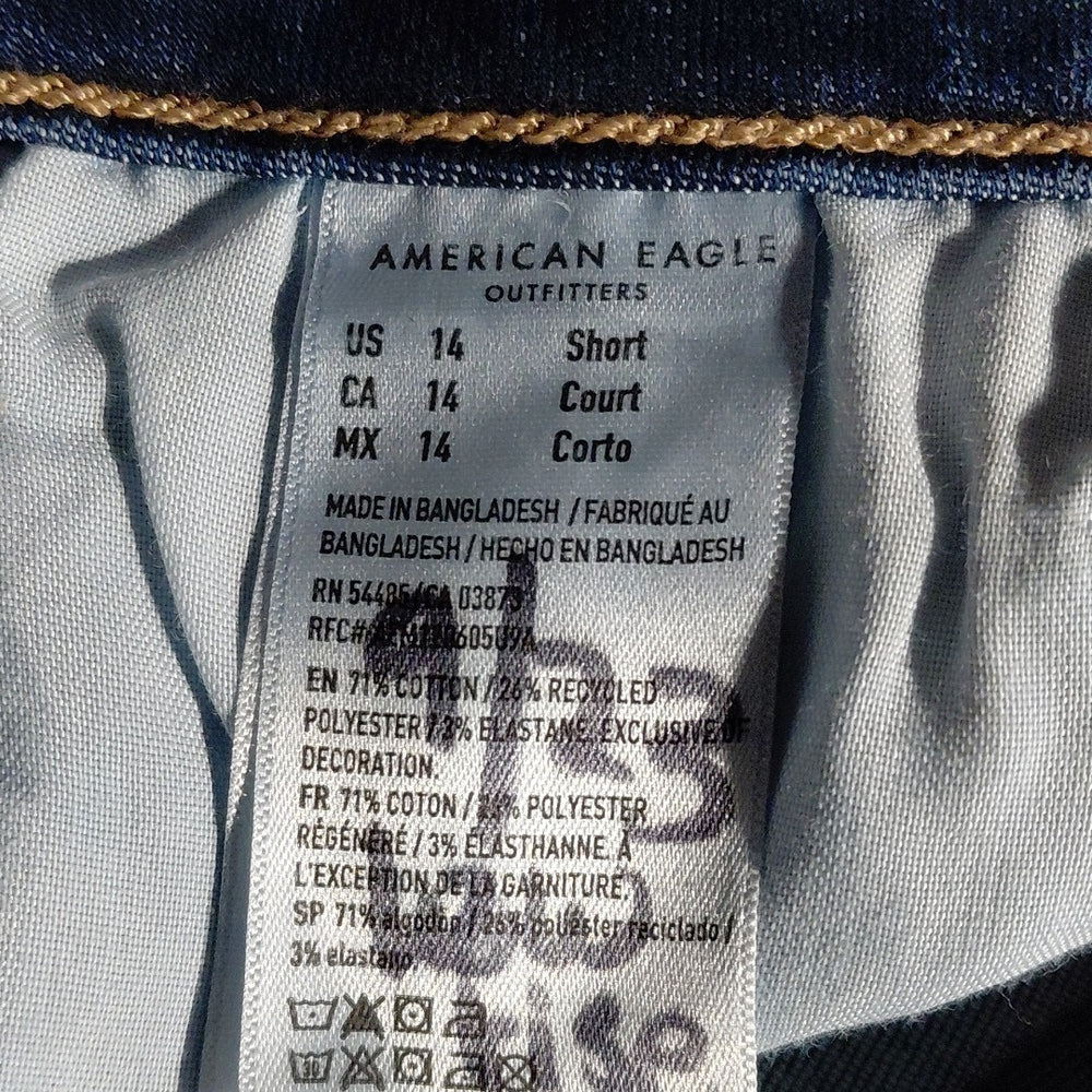 90027...American Eagle Skinny Jeans Size 14, 32"W, 26"Inseam, 10"Rise