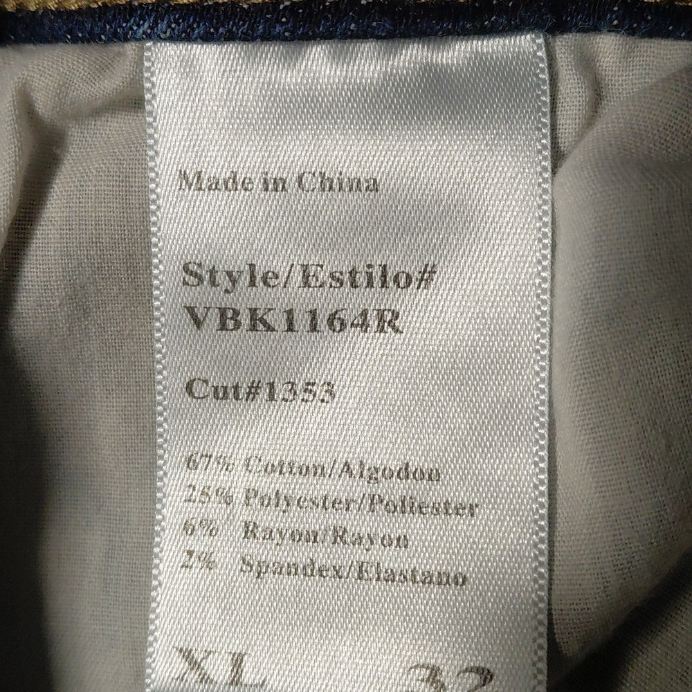 59015...Kancan Straight leg Jeans Size XL 32 , 29 1/2"Inseam 10"Rise