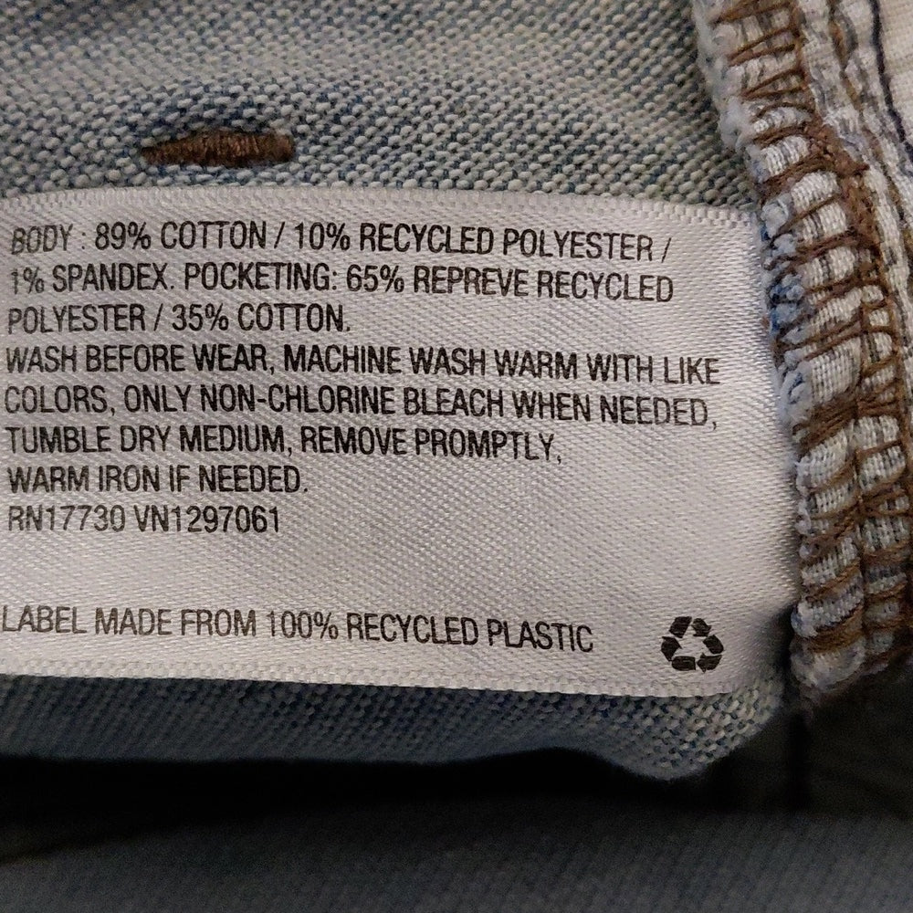410118.....Cat&Jack Straight leg Jeans Size 12Jr W26" 24"Inseam 8 1/2"Rise
