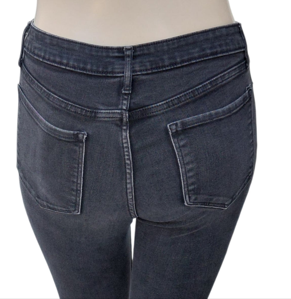 8214....Women's Old Navy Black Jeans Size 12 Short