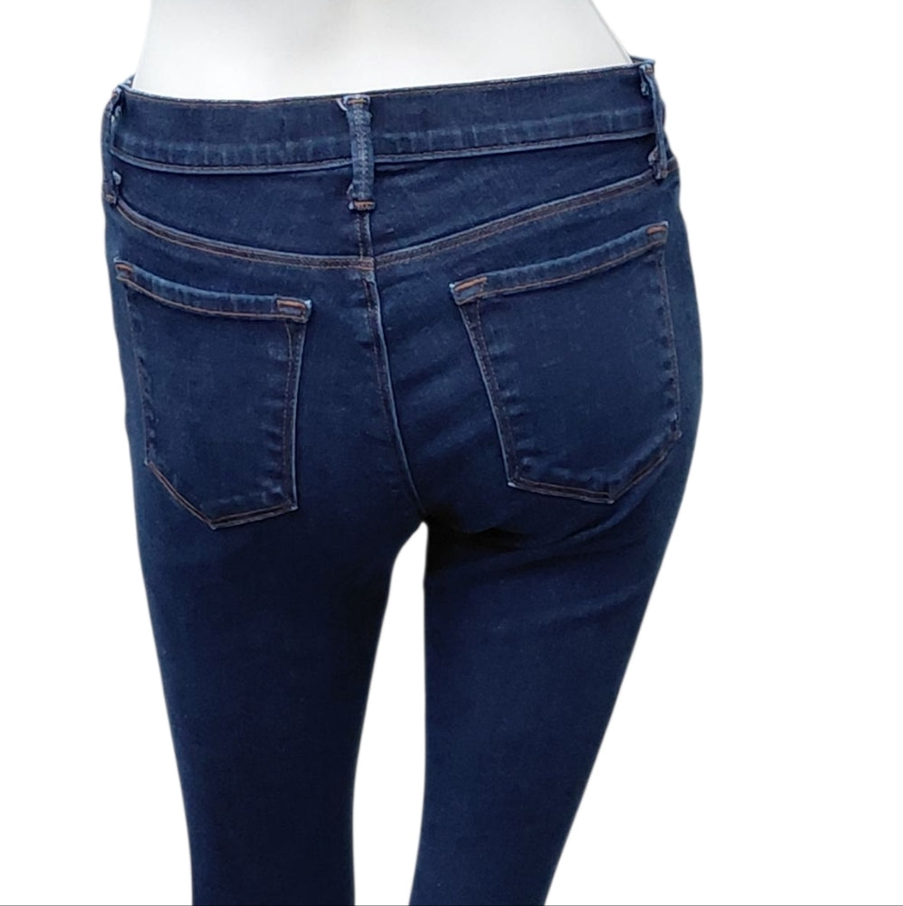 9338.....Women's J Brand Skinny Jeans Size 27, 25" Inseam 8" Rise