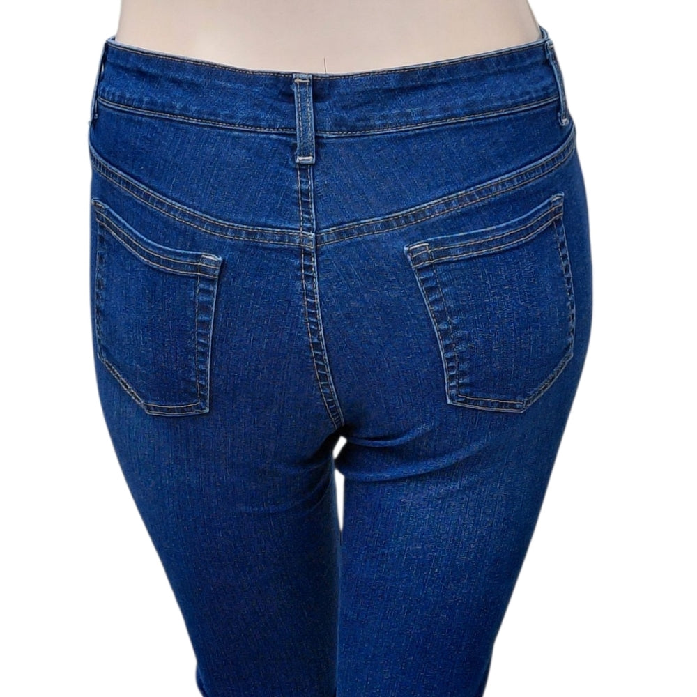 93312...Women's Bandolino Crop Jeans Size 12