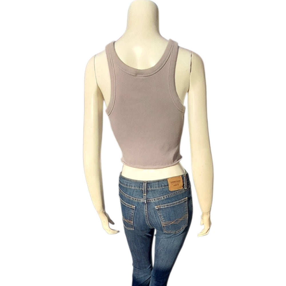 7061....Women's H&M Sleeveless Crop Top - Size Medium