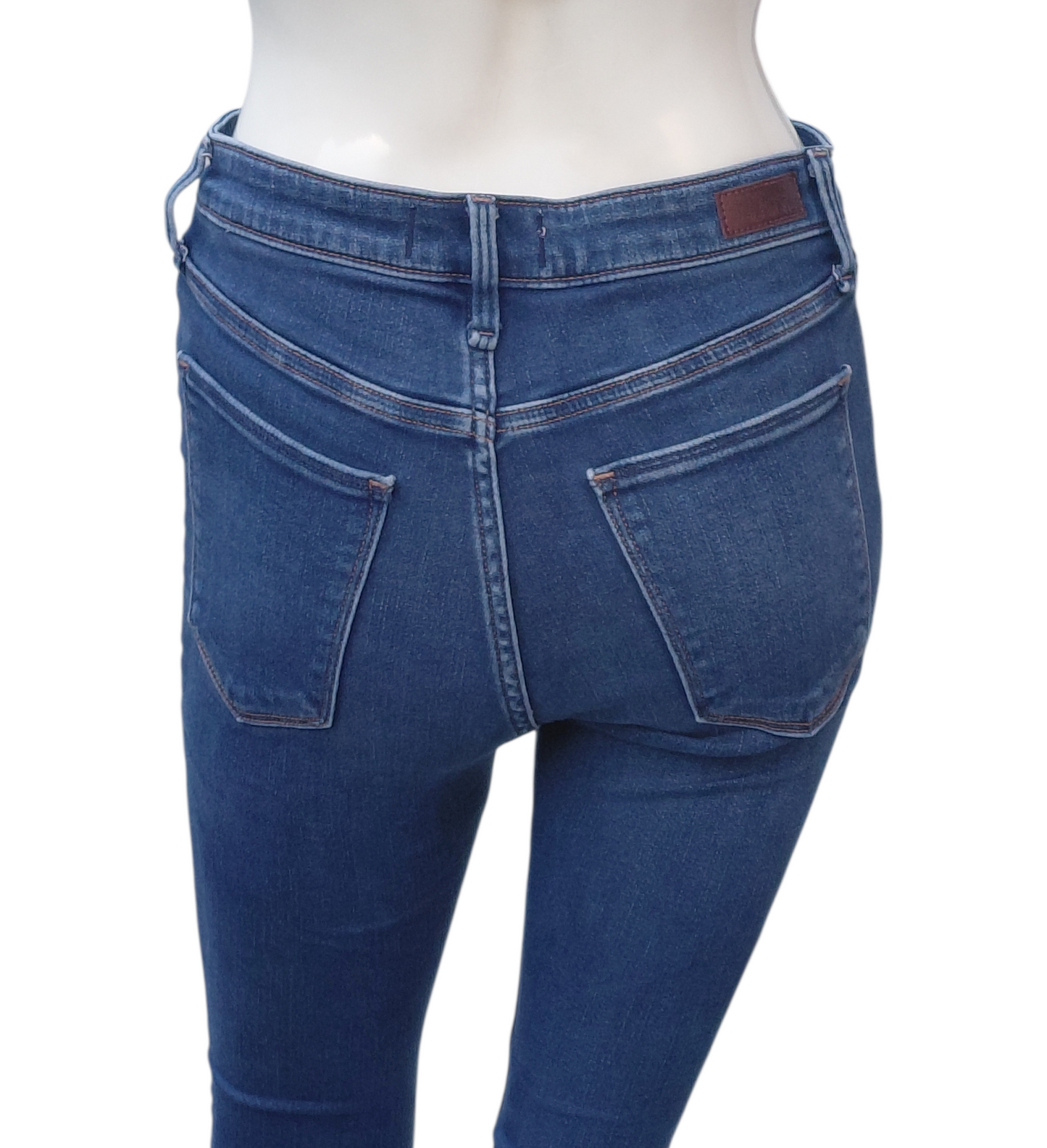 651025....Abercrombie & Fitch Skinny Jeans Size 28/6, 9"Rise