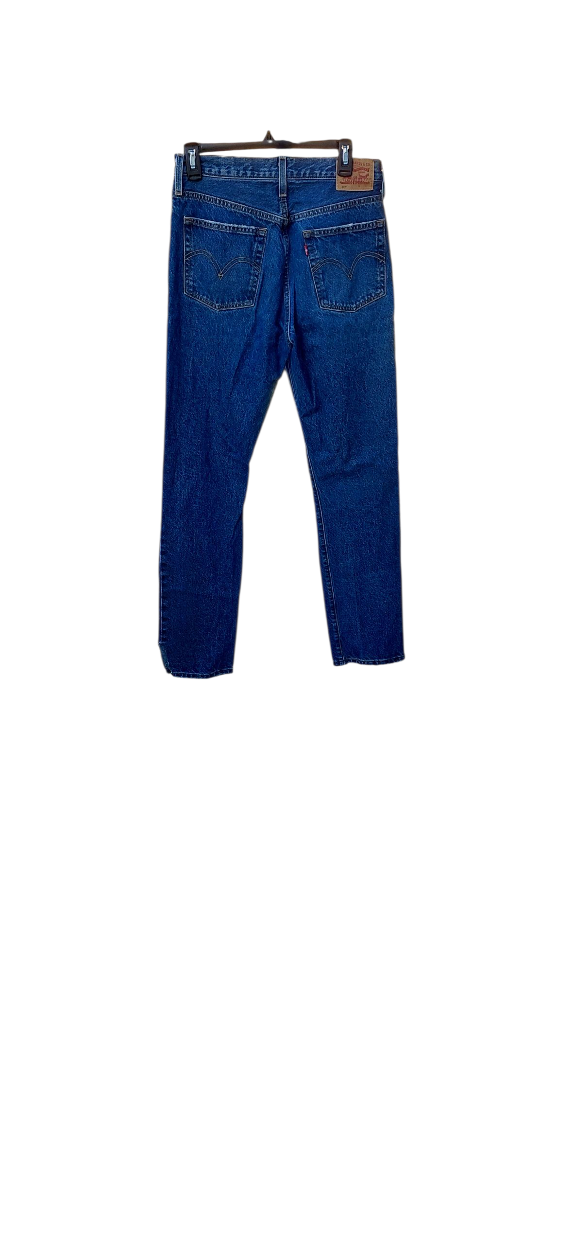 8213....Men's Preowned 501 Levis Distressed Blue Jeans Size W28 L32