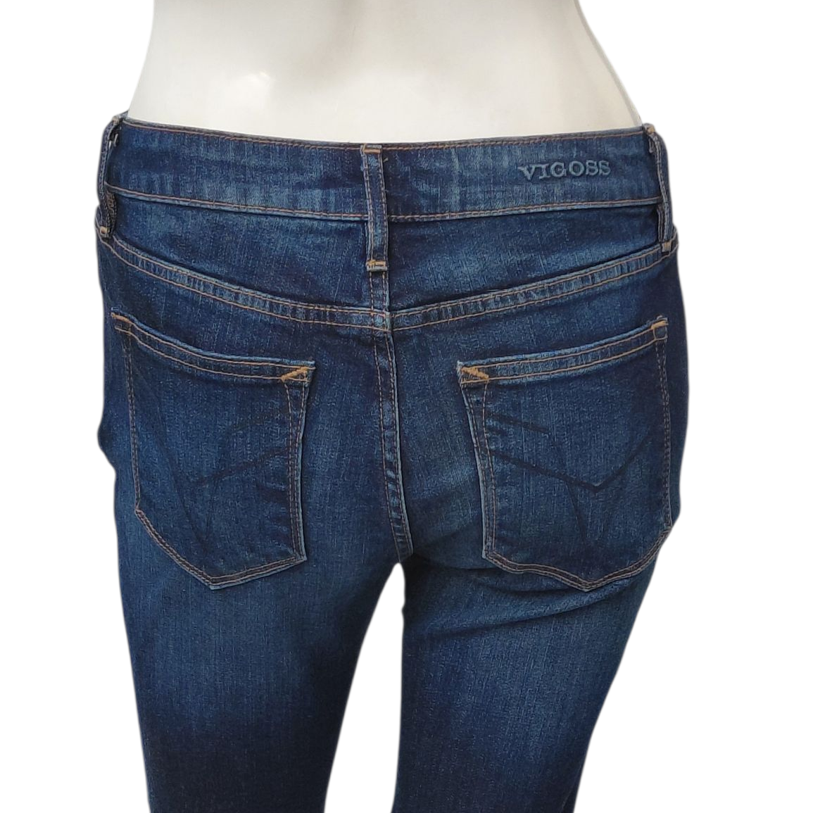 701625.....Preowned Vigoss Chelsea Crop Straight leg Jeans W26 L26, 7"Rise