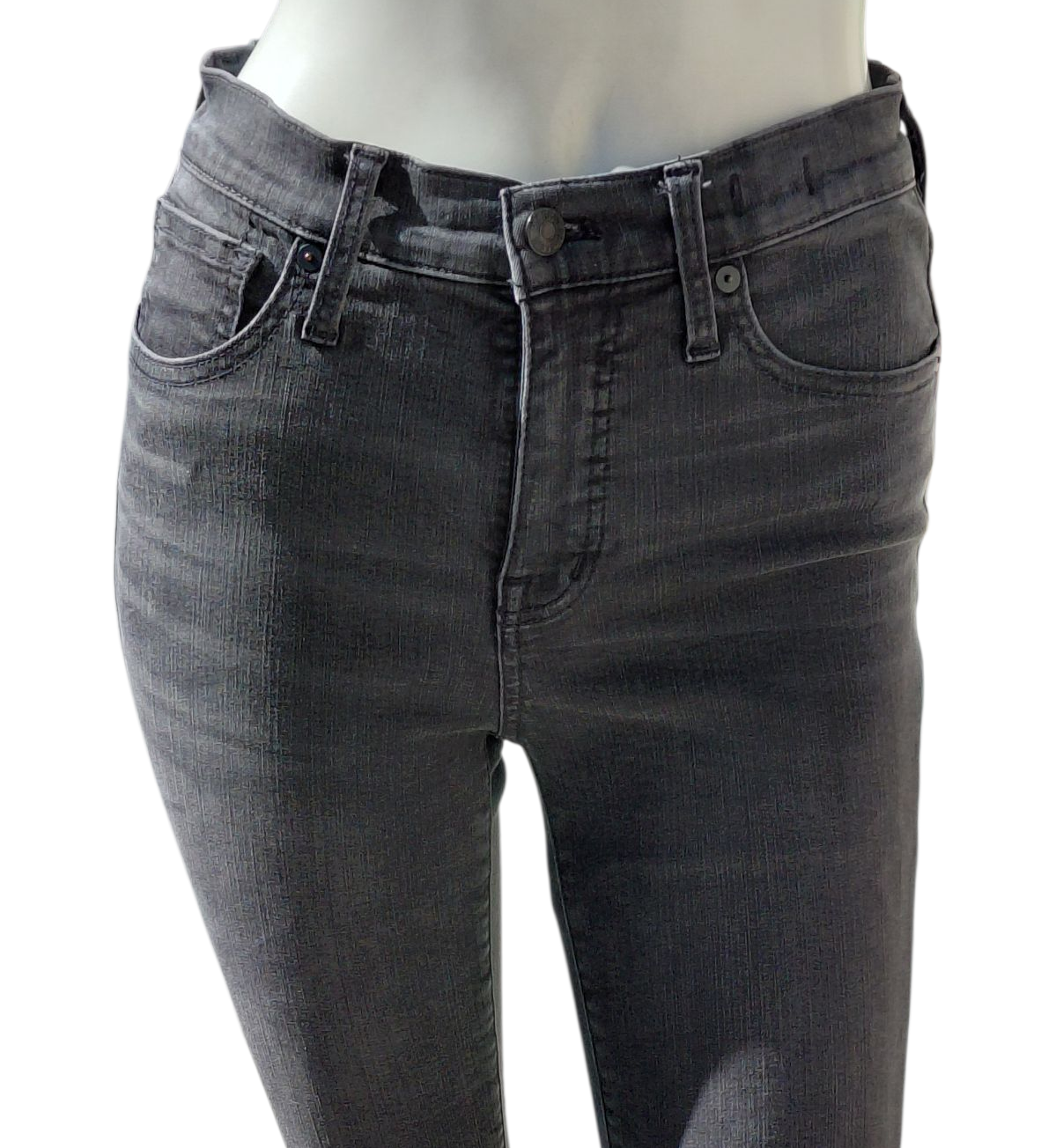 9331....Women's Preowned Madewell Skinny Jeans Size 26, 27" Inseam, 9" Rise