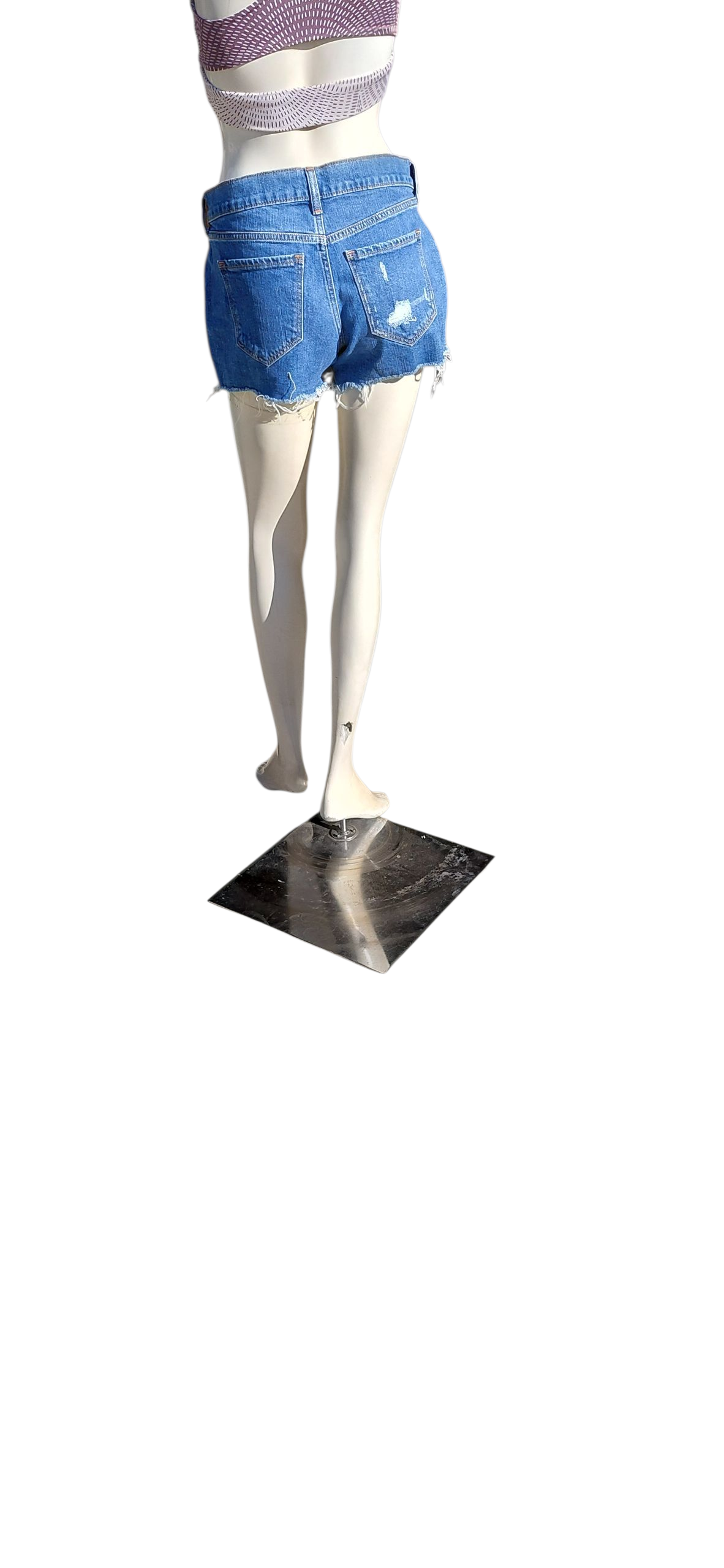 Sku 55233.......Women's Preowned Old Navy Boyfriend Jean Shorts Size 0