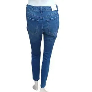 Sku 603336.....Jessica Simpson Skinny Jeans Size 8P