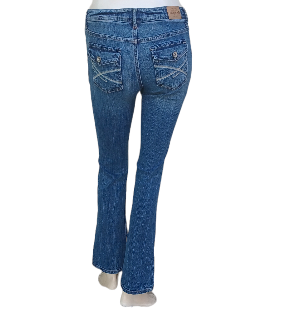 Sku 50359 PRE-OWNED....Aeropostale Bootcut Jeans Size 1/2 Reg
