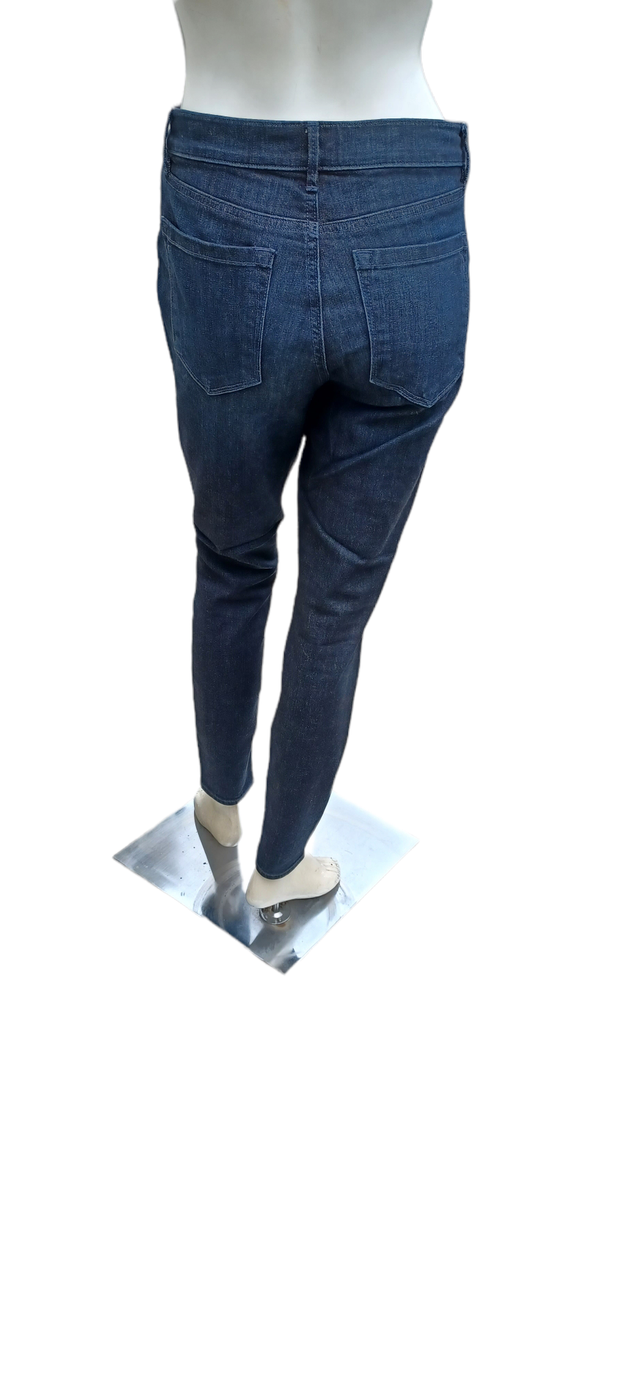 Sku 449710 PRE-OWNED.....Ann Taylor Loft Jeans Size 6