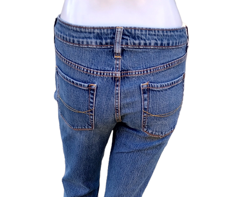 Sku 42222 PRE-OWNED....Bullhead Bootcut Jeans Size 11L