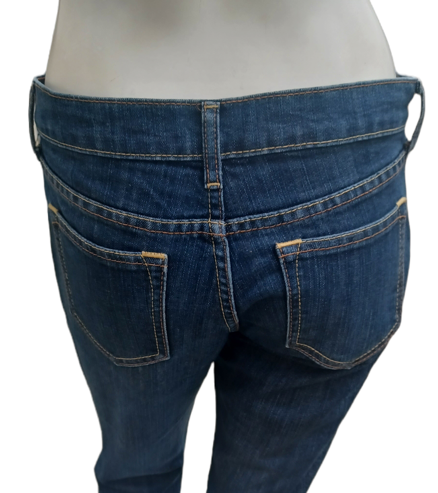 Sku 20245...Preowned Old Navy Diva Bootcut Jeans Size 4R