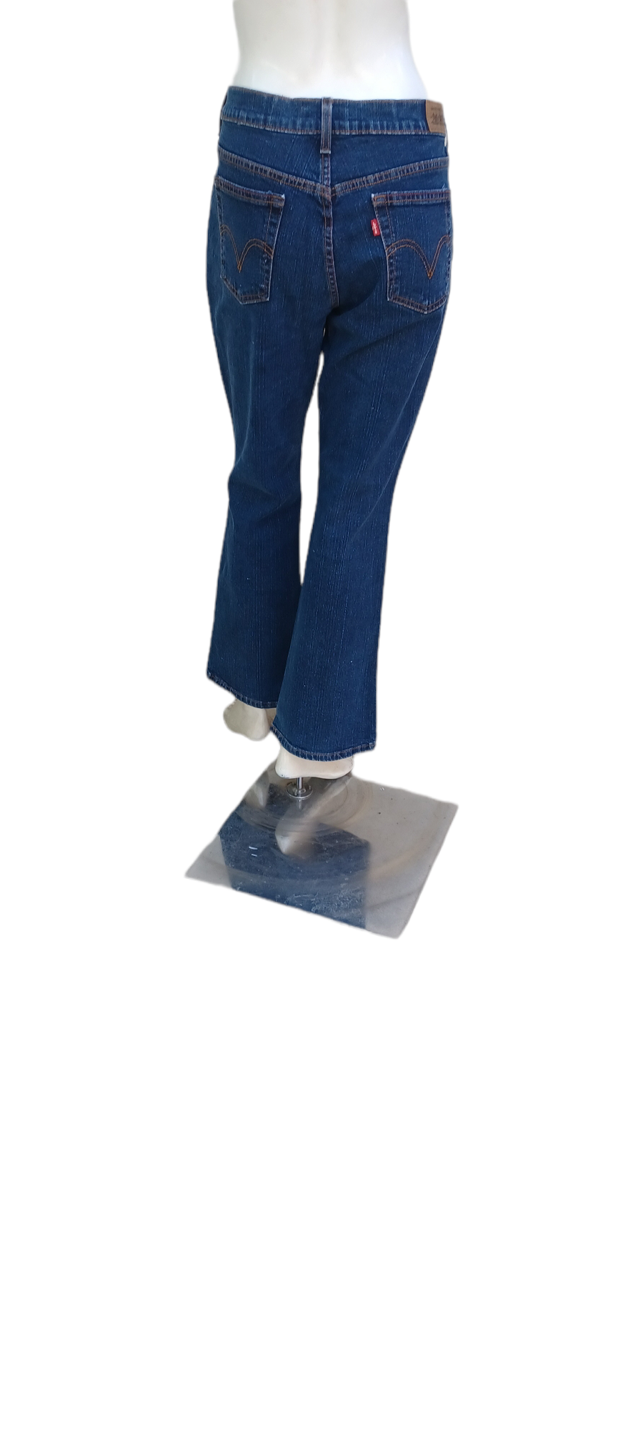 Sku 505815.. PRE-OWNED Levi 515 Bootcut Jeans Size 8S