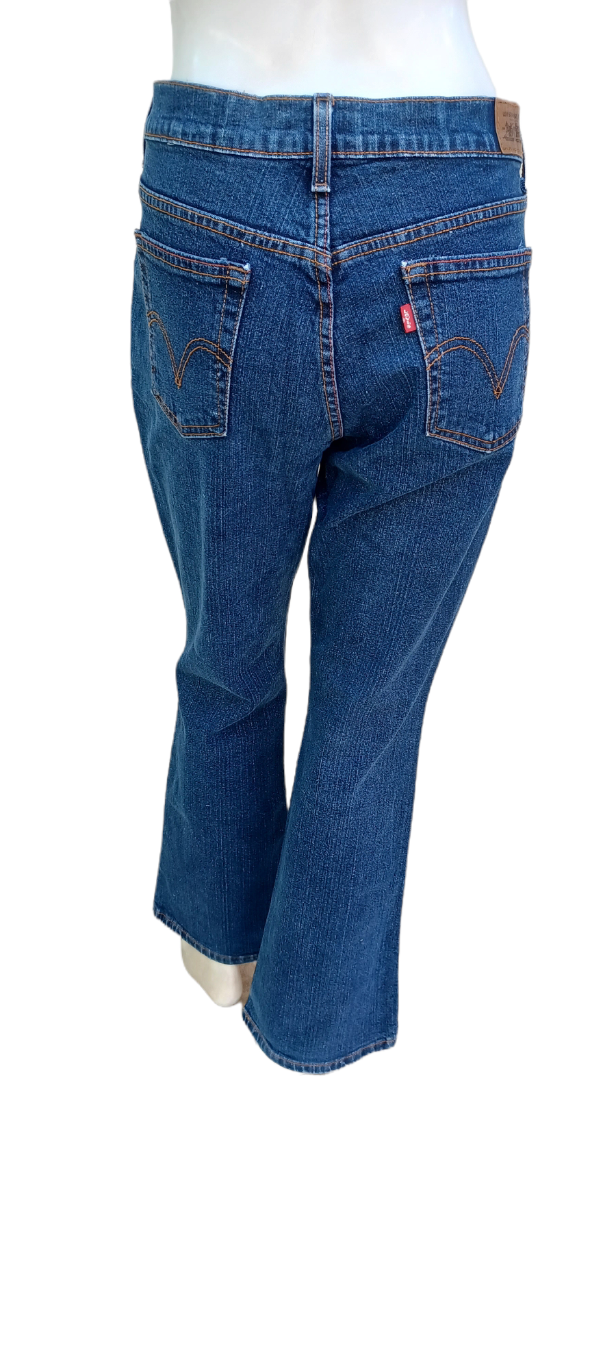 Sku 505815.. PRE-OWNED Levi 515 Bootcut Jeans Size 8S