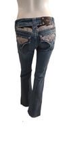 Load image into Gallery viewer, PRE-OWNED......Miss Me Bootcut Jeans Size 28
