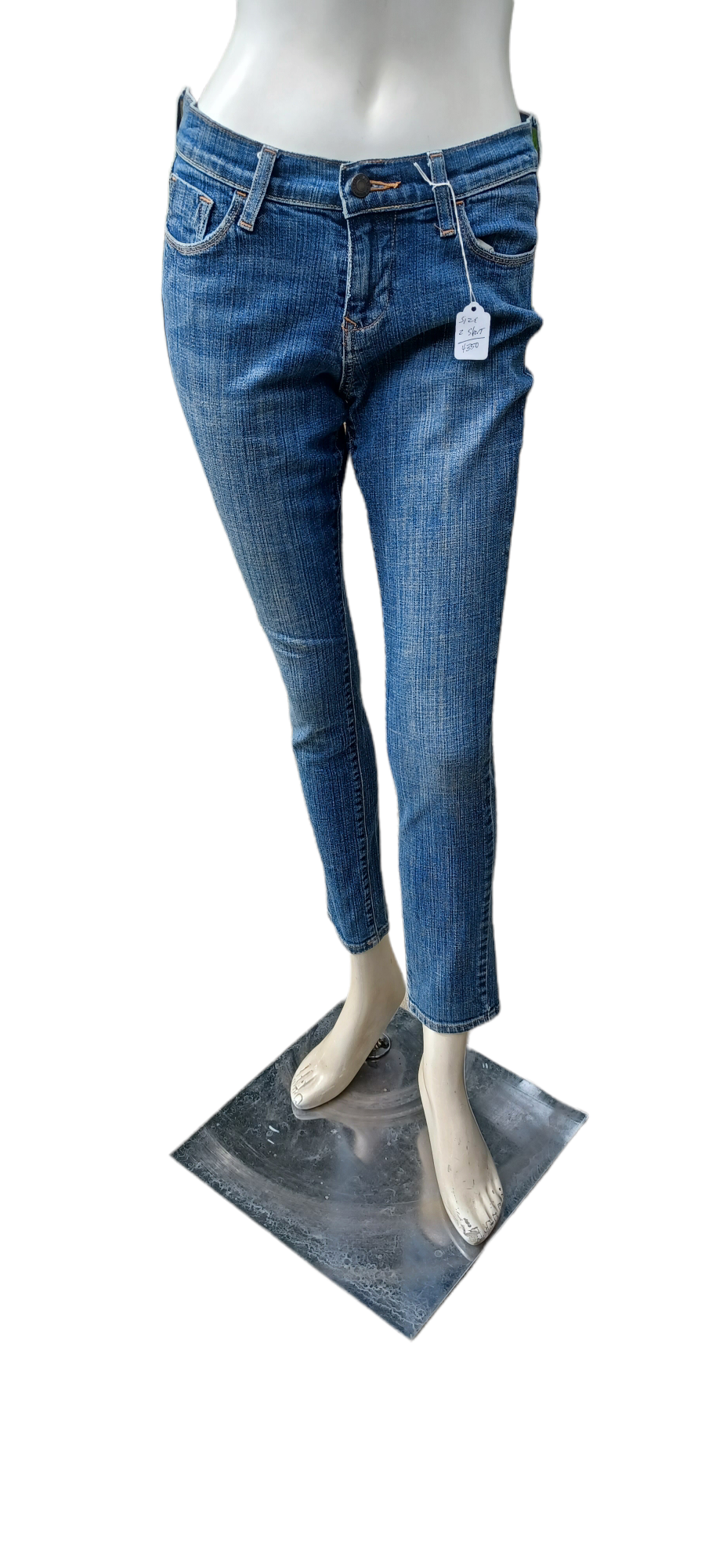 Sku 43504...Preowned Old Navy Sweetheart Skinny Size 2 Short