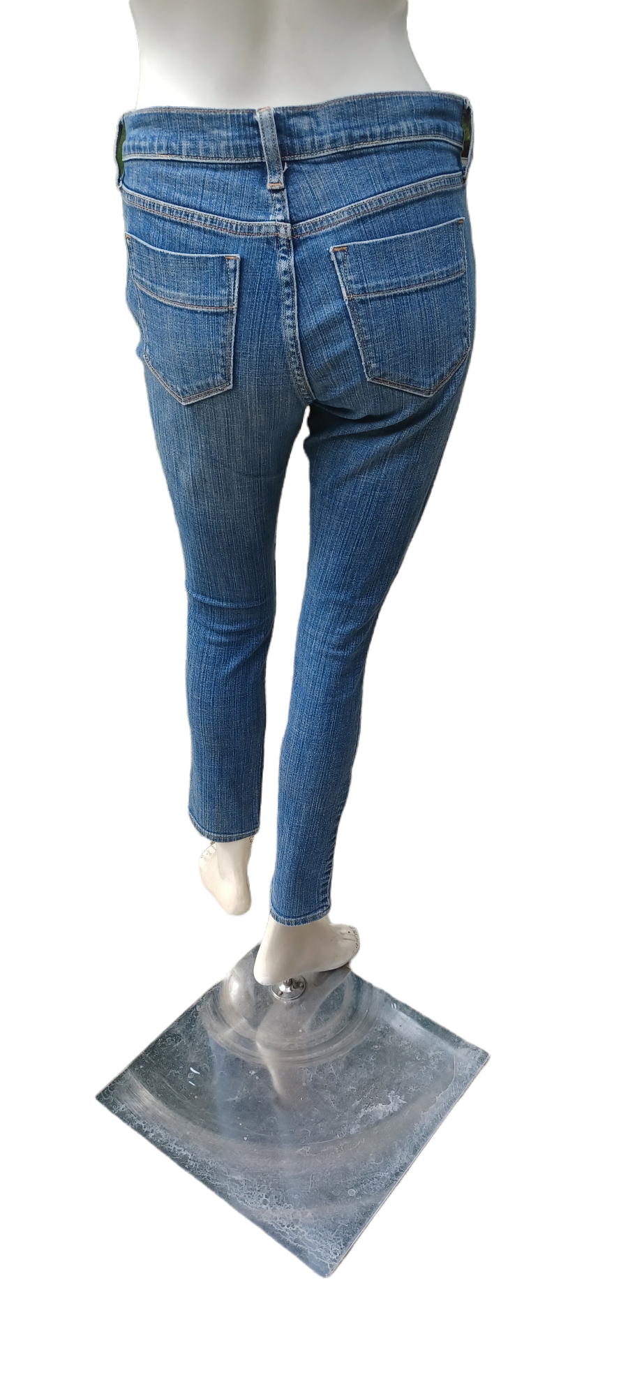 Sku 43504...Preowned Old Navy Sweetheart Skinny Size 2 Short