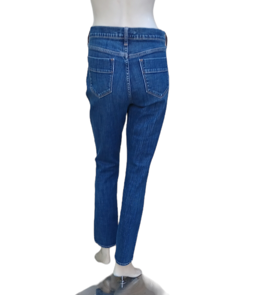 Sku 447411....Preowned Old Navy Sweetheart Bootcut Jeans Size 10