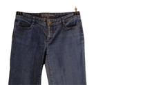 Load image into Gallery viewer, PRE-OWNED......Michael Kors Bootcut Jeans Size 6
