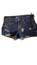 Load image into Gallery viewer, PRE-OWNED......Old Navy Boyfriend Jean Shorts Size 0

